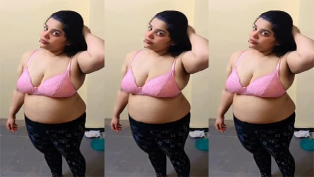Indian Sexy Chubby Tanker Wife Blowjob More Clip